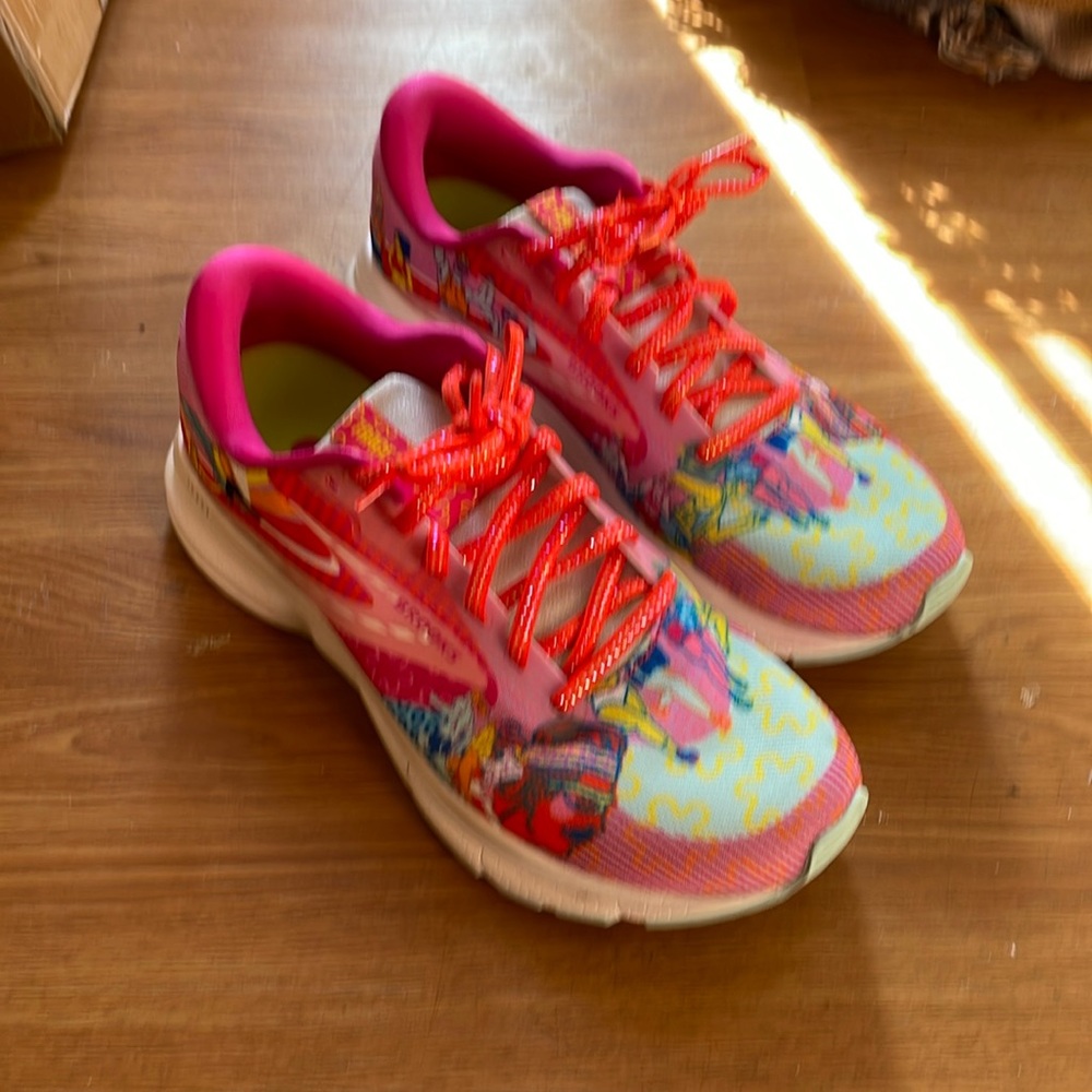 Only worn once. Brooks limited edition women’s sneakers